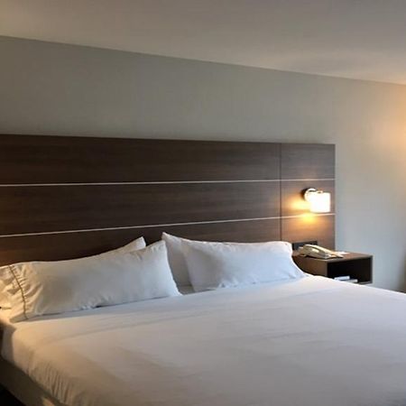 Holiday Inn Express North Тайлер Екстер'єр фото