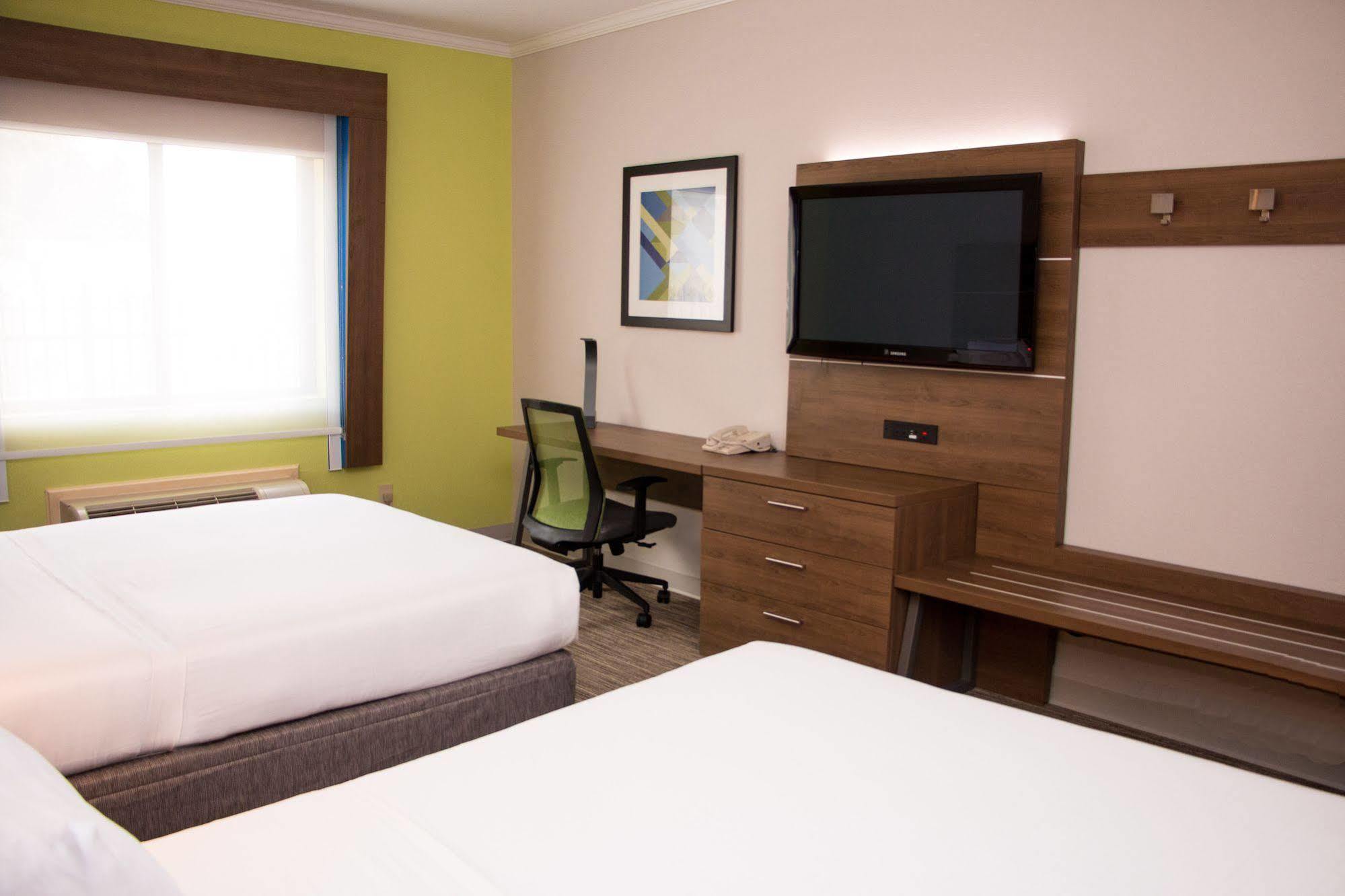 Holiday Inn Express North Тайлер Екстер'єр фото